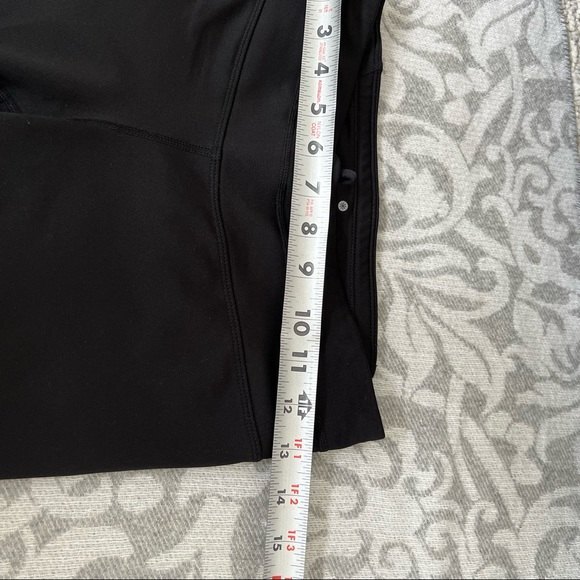 Athleta cropped workout leggings size XS - Picture 4 of 10